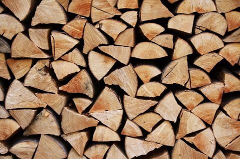 Gestapeltes Holz
