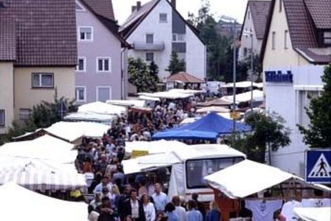 Der traditionelle Pfingstmarkt in Friolzheim