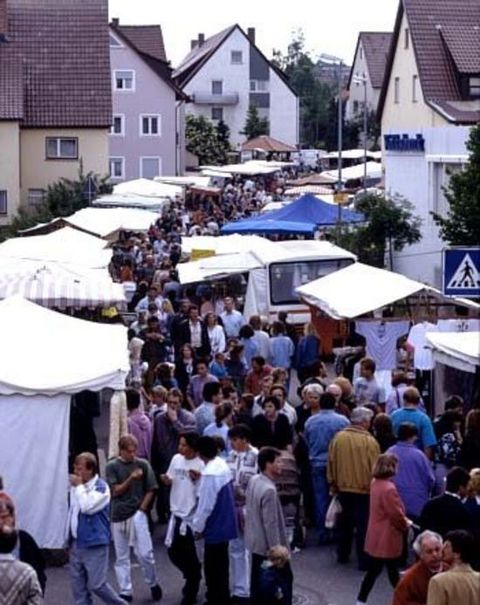Der traditionelle Pfingstmarkt in Friolzheim