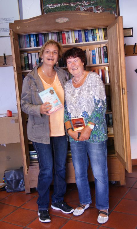 Bücherschrank