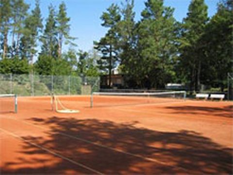 Blick über die Mönsheimer Tennisplätze